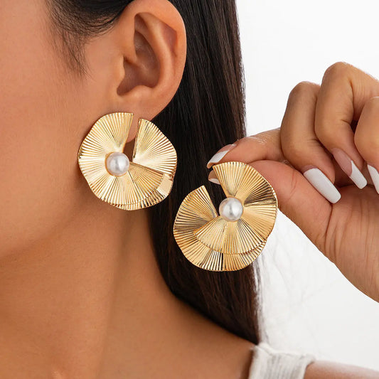 Aurora Shell Studs